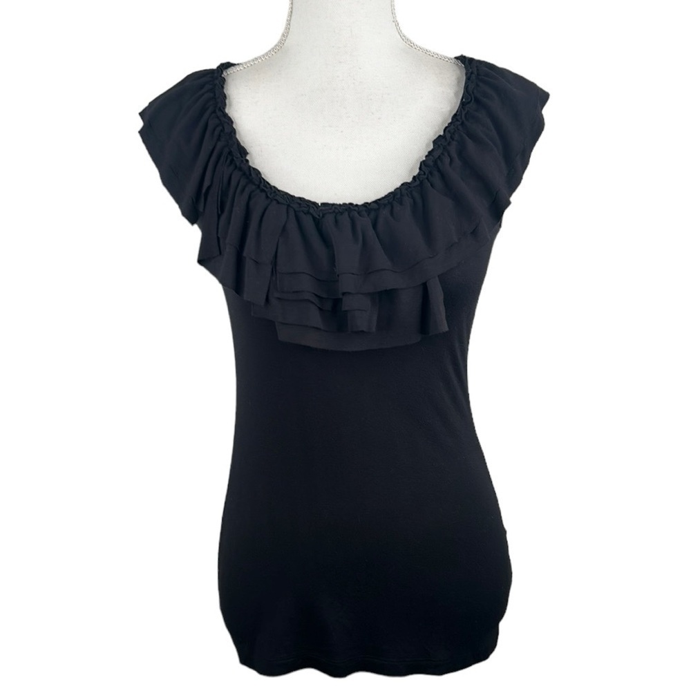 New York & Company Black Ruffle Neck V-Neck Sleeveless Top Size XS